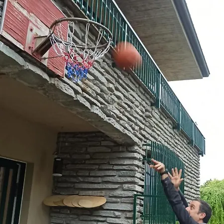 Lukas Con Il Cuore 3 Al Piano Terra E 1 In Taverna Lägenhet *